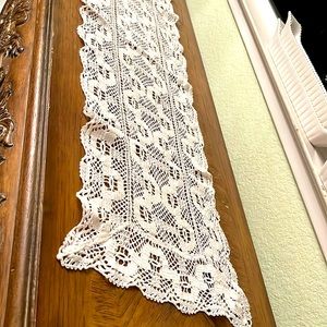 Vintage Battenberg lace table runner
